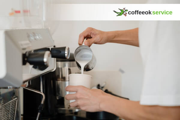 Кофемашина Saeco не взбивает молоко