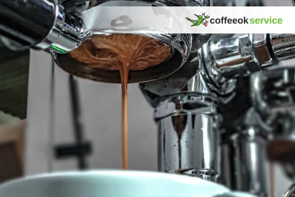 Протікає кавоварка Delonghi