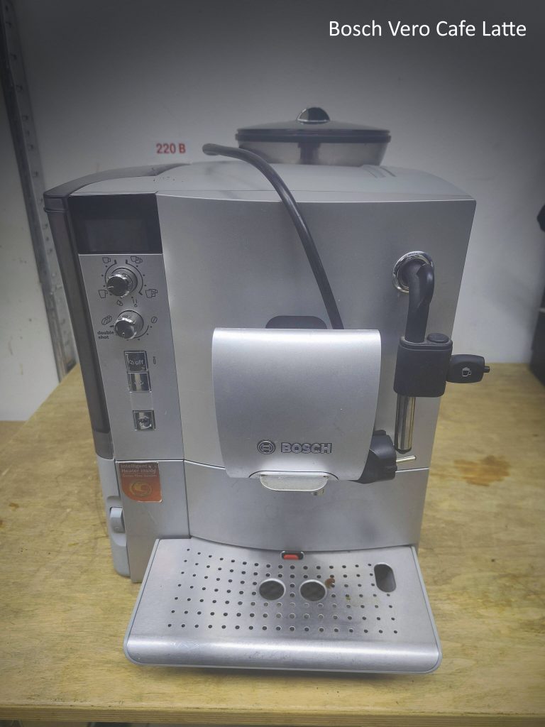 Кофемашина Bosch Vero Cafe Latte на диагностике